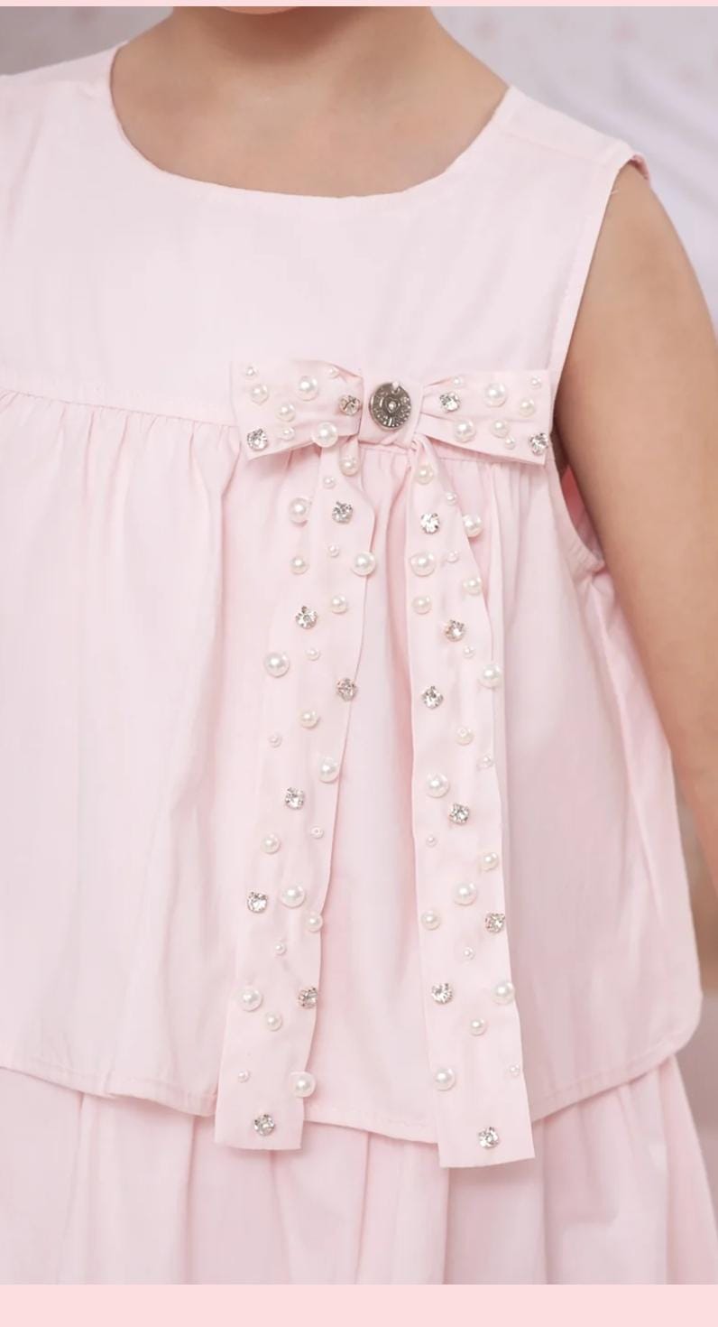 Vestido Tricoline Babados Laço Bordado